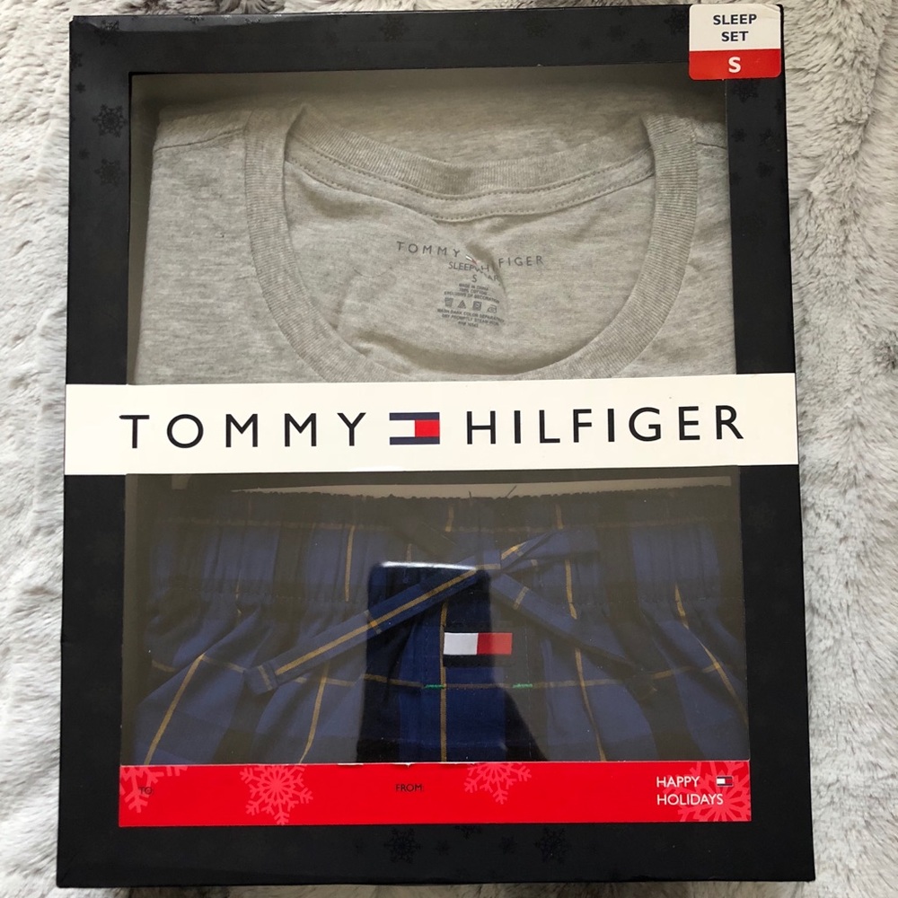 Tommy Hilfiger sleep set size small